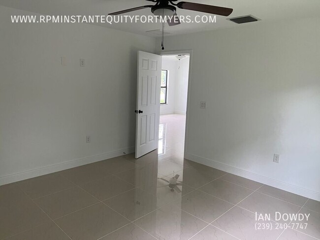 Building Photo - Brand New Luxurious 3 Bedroom 2 Bath 2 Car...