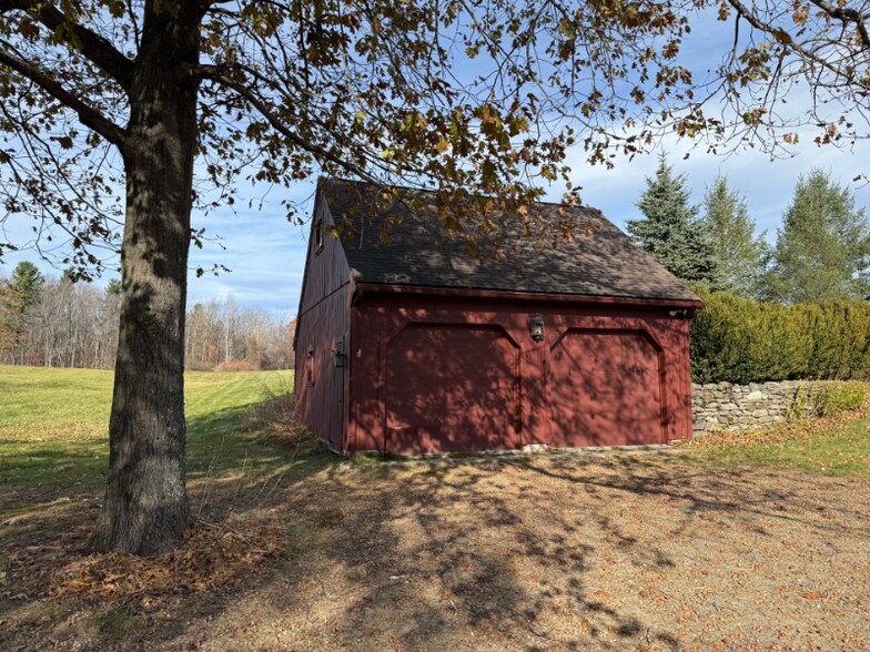 Building Photo - 94 W Princeton Rd