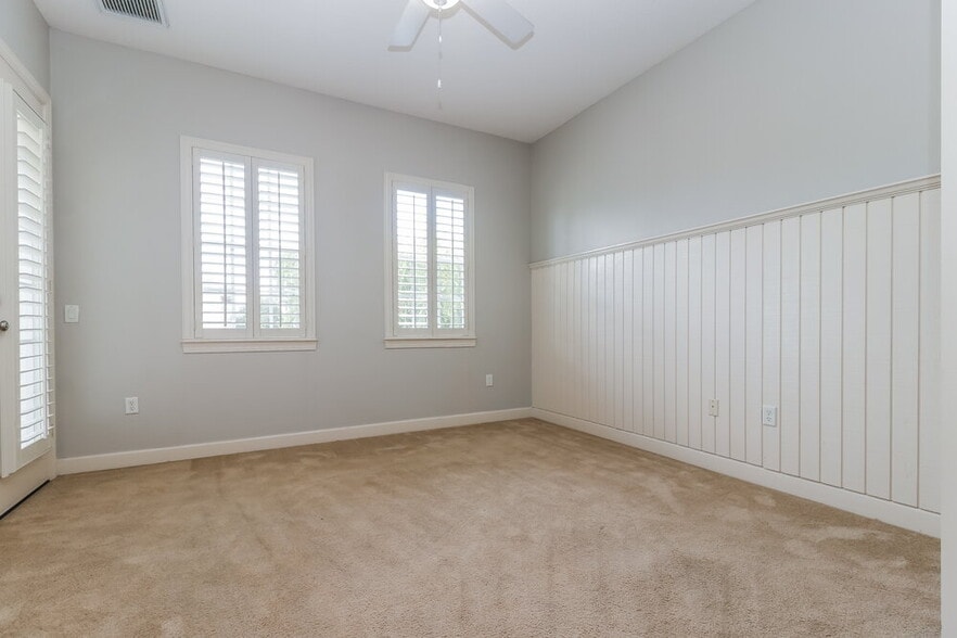 Building Photo - 5528 Jobeth Dr