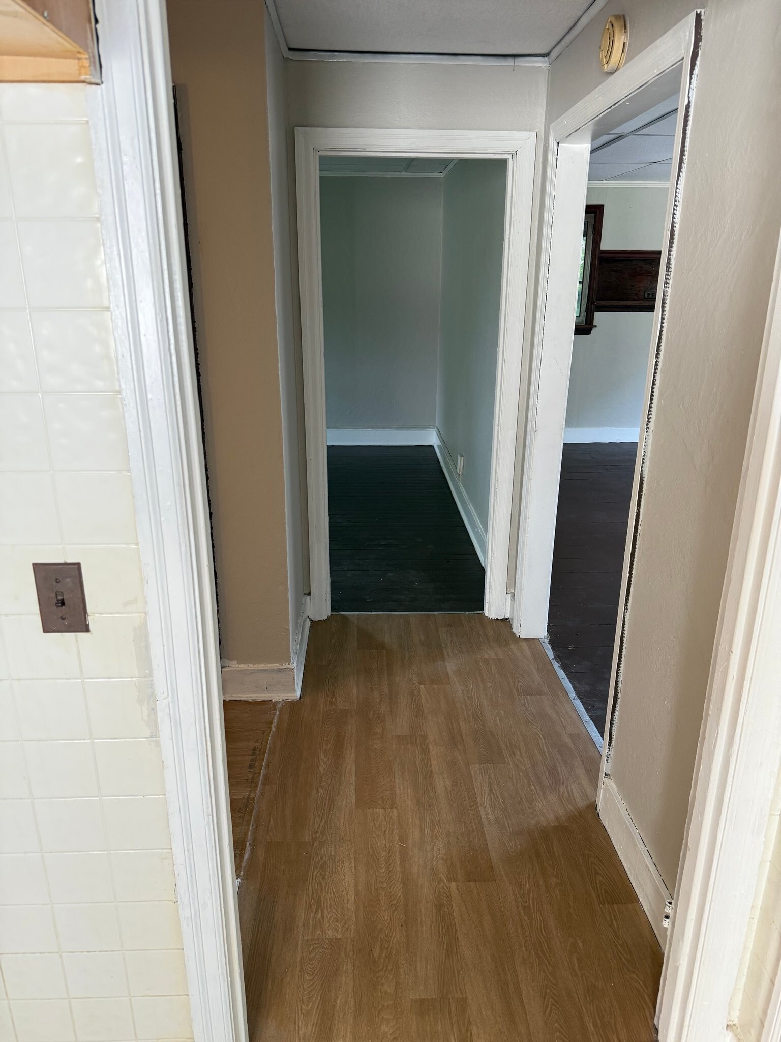 Building Photo - 273R Garfield St