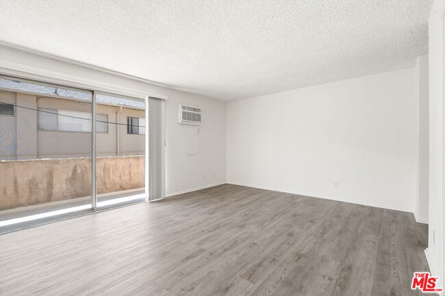 Building Photo - 1457 Butler Ave