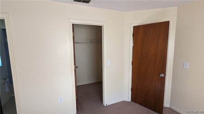 Building Photo - 4095 N Little Hawk Point