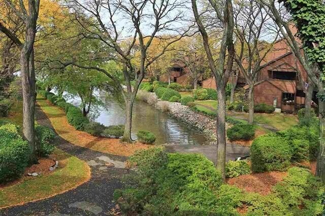 Building Photo - 602 Sanderling Ct