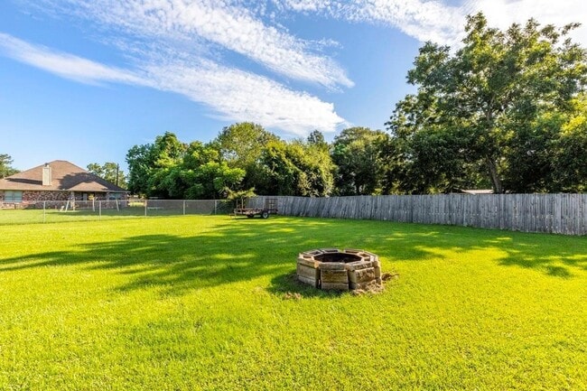 Building Photo - 780 Sudduth Dr