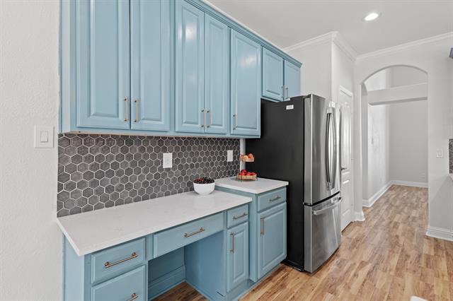 Building Photo - 4224 Las Brisas Dr