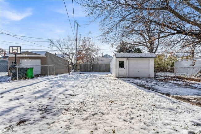 Building Photo - 20850 Morris Ave