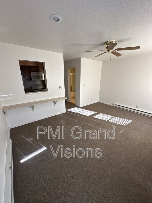 Building Photo - 1308 Arthur Ave