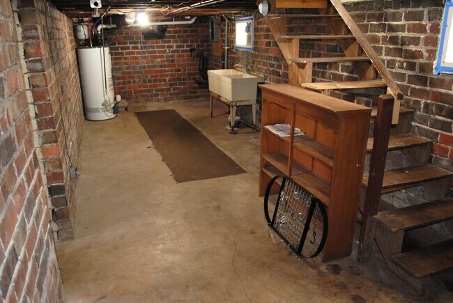 Building Photo - 100 Morris Ave