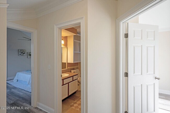 Building Photo - 2958 Lantana Lakes Dr E