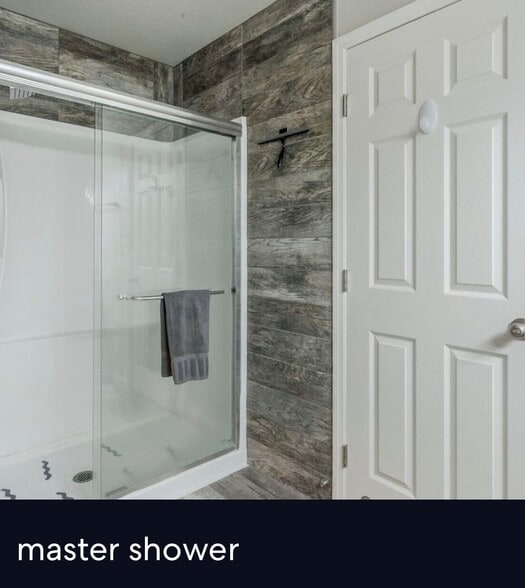 Building Photo - 10177 E La Palma Ave