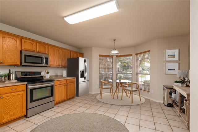 Building Photo - 3992 Cherry Ridge Dr