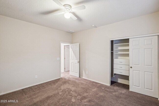 Building Photo - 33005 N 24th Ln