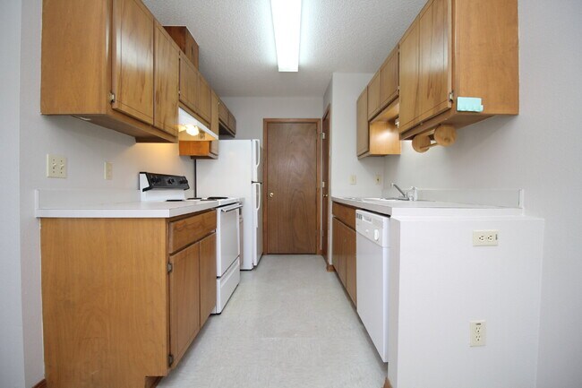 Building Photo - Prime Northeast Pensacola Location – 1BD/1...