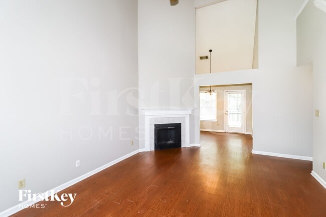 Building Photo - 2785 Fletcher View Dr