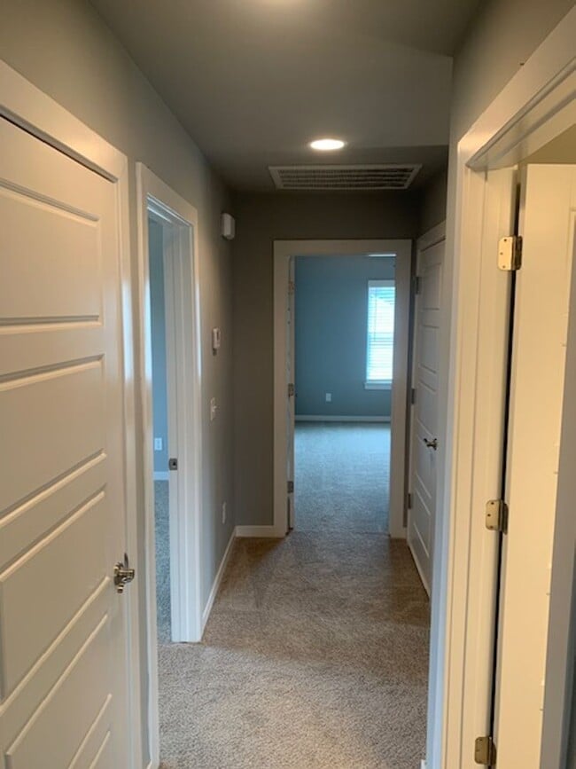 Building Photo - 2658 Cassidy Ave