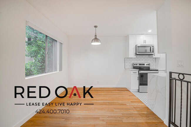 Building Photo - 463 S Maple Dr