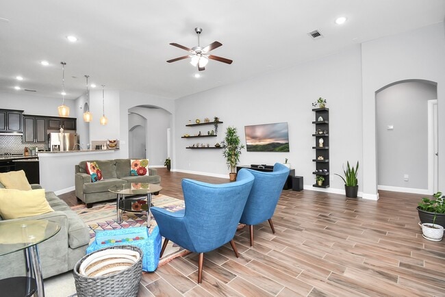 Building Photo - 5534 Lady Lyle Wy