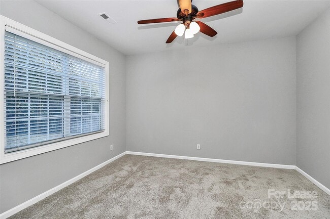 Building Photo - 15917 Prescott Hill Ave