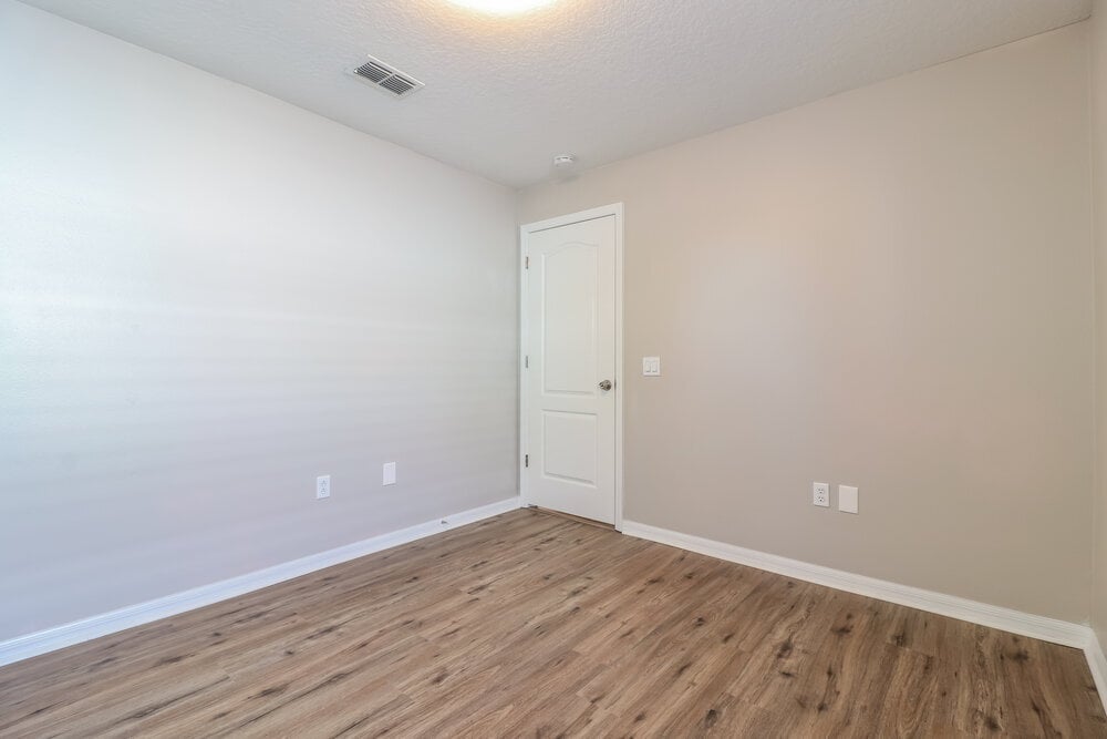 Building Photo - 25802 Bloomsbury Ct
