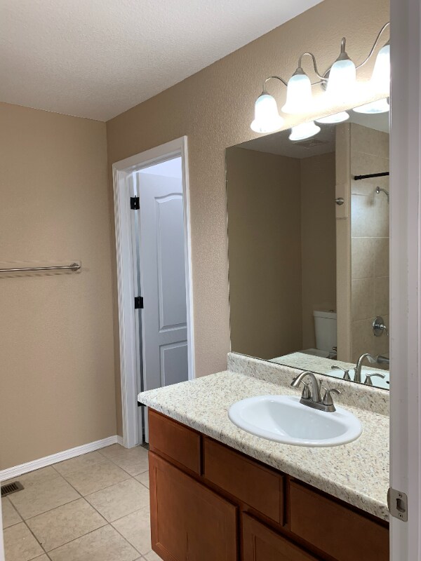 Building Photo - 6345 Reynolds Dr