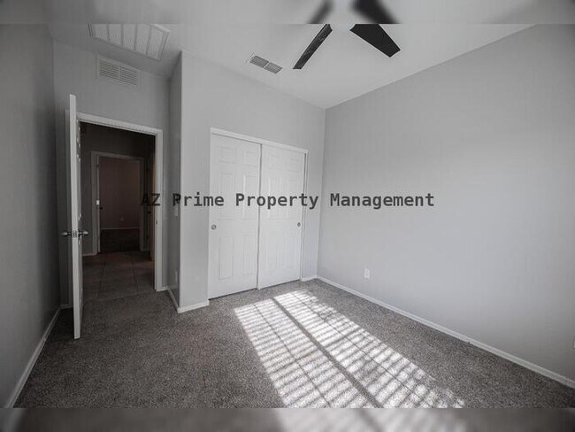 Building Photo - 43606 Juniper Ave