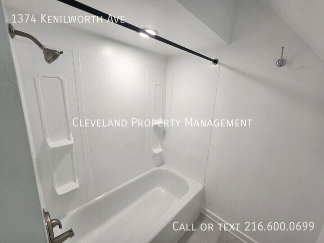 Building Photo - 1374 Kenilworth Ave