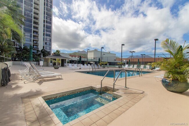 Pool - 322 Aoloa St
