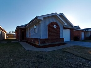 Building Photo - 3151 Kelling St