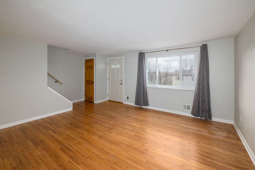 living room - 108 Preston Dr