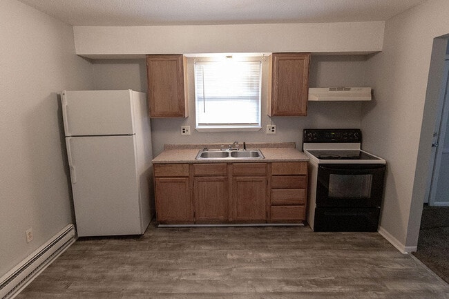 Building Photo - 1431 N Dawn Dr