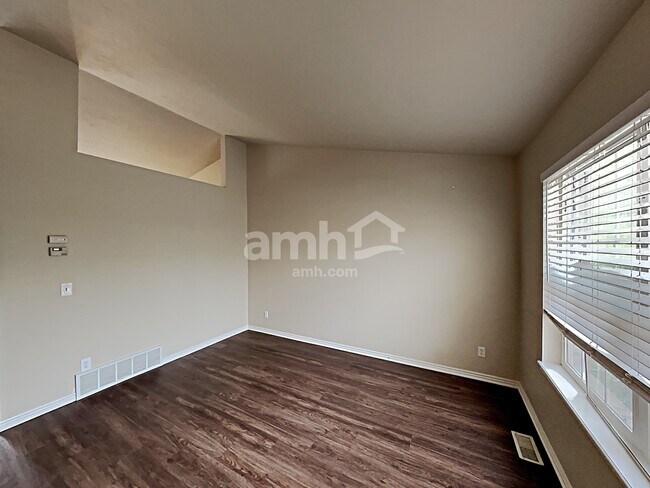 Building Photo - 1452 S 1350 W