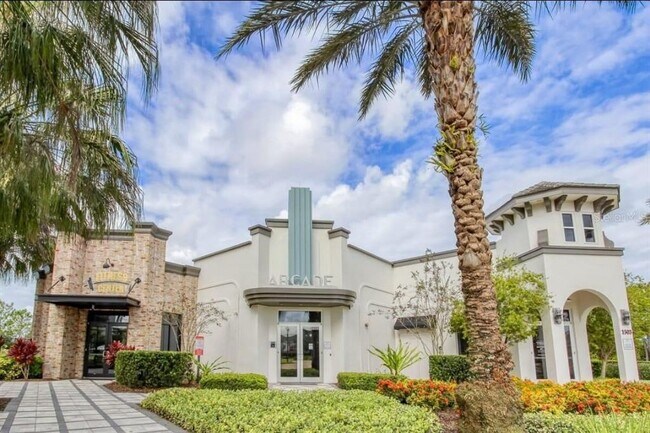 Building Photo - 635 Longboat Dr