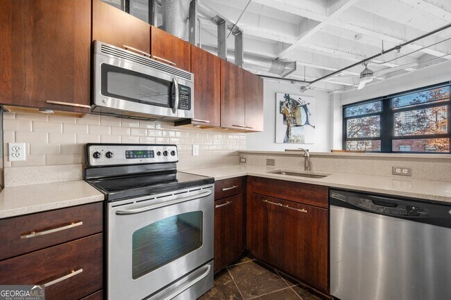 Building Photo - 878 Peachtree St NE