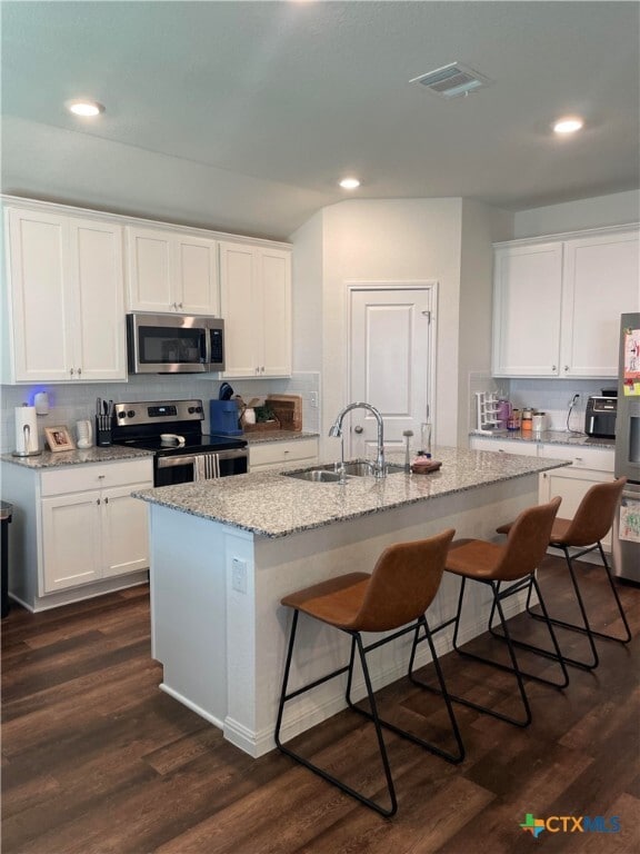 Building Photo - 414 Appalachian Trl