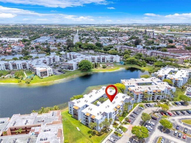 Building Photo - 12239 SW 14th Ln