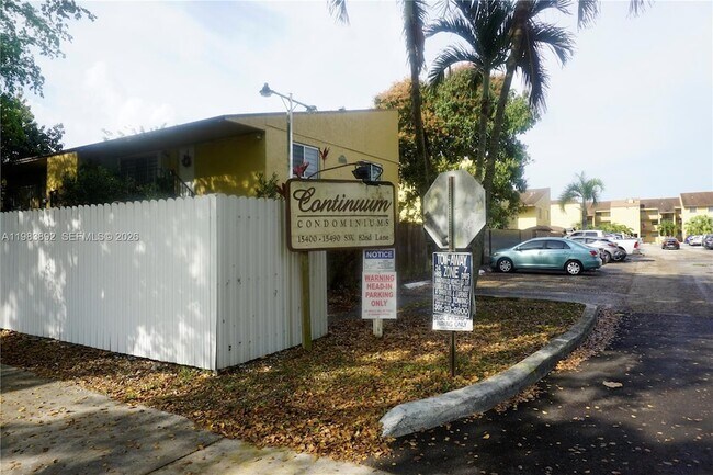 Building Photo - 15480 SW 82nd Ln