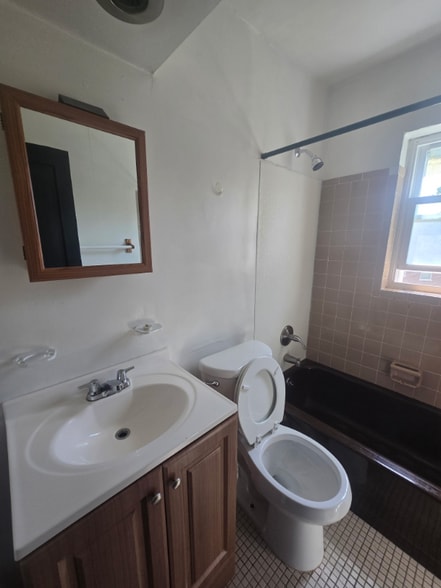 Building Photo - 3126 Bracken Woods Ln