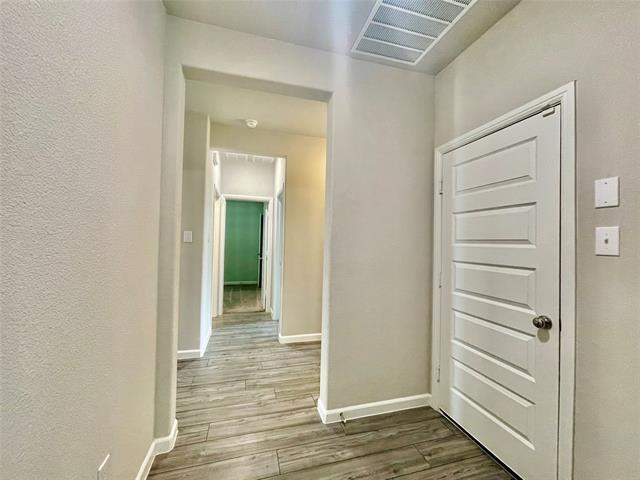 Building Photo - 525 Ardsley Ln