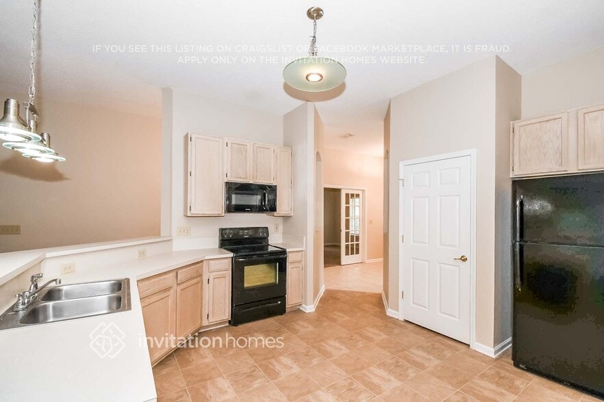 Building Photo - 1372 Swooping Eagle Ct