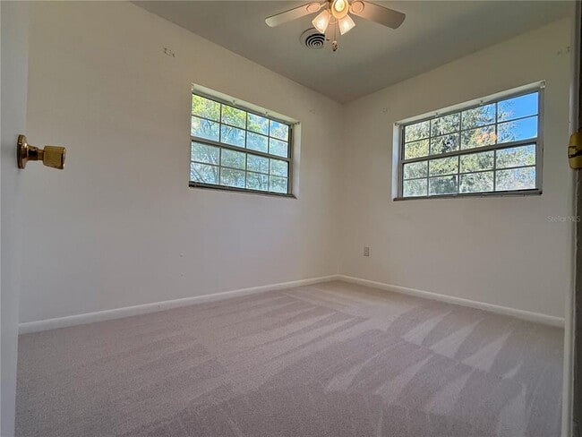 Building Photo - 4701 NE 7th Ave