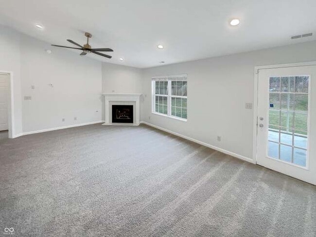 Building Photo - 6614 Sparrowood Dr