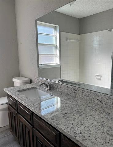 Building Photo - 3012 Barrington Ct