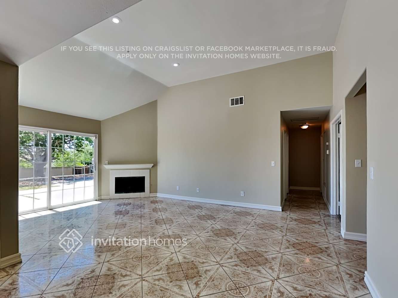 Building Photo - 13833 Cobblestone Ct