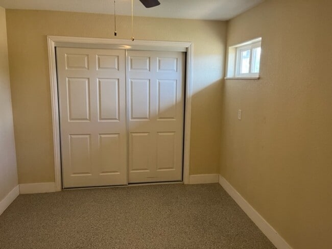 Building Photo - 16350 Clover Ave