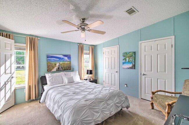 Building Photo - 9896 61st Terrace