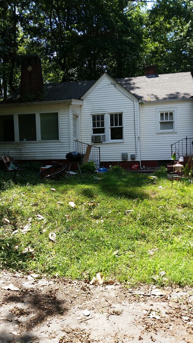 Primary Photo - 2226 shady grove road