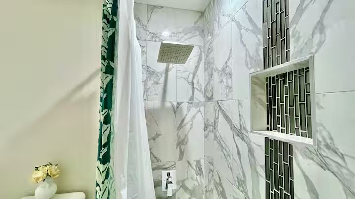 Building Photo - 906 Metropolitan Pkwy SW