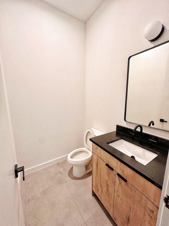 Building Photo - 1016 Patton St