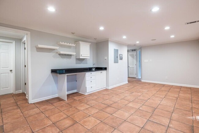 Building Photo - 1759 Regency Park Walk