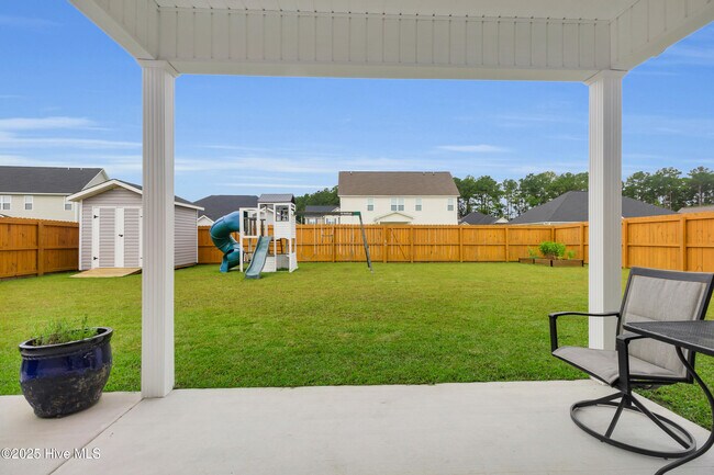 Building Photo - 1017 Bluewater Blvd